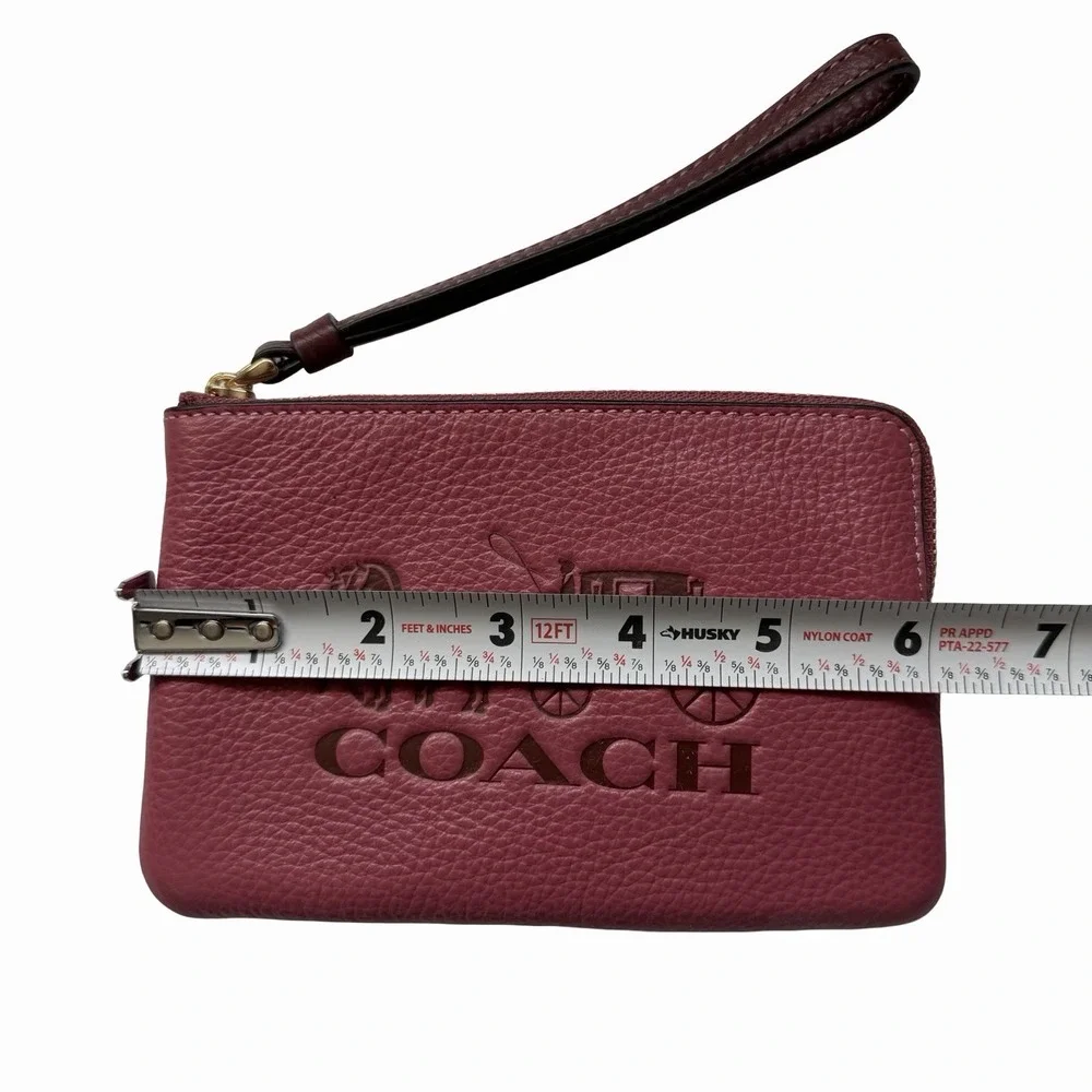 Coach Corner Zip Leather Wristlet With Horse And Carriage in‎ Strawberry Haze